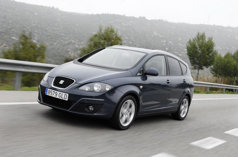  Seat Altea XL 2010 года  (фото 17 из 34)